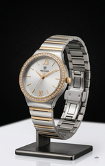 Premier Elegance: Two-Tone